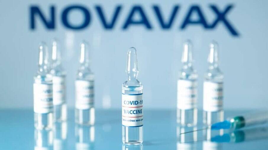 Vacina da Novavax é eficaz contra variantes da Covid-19