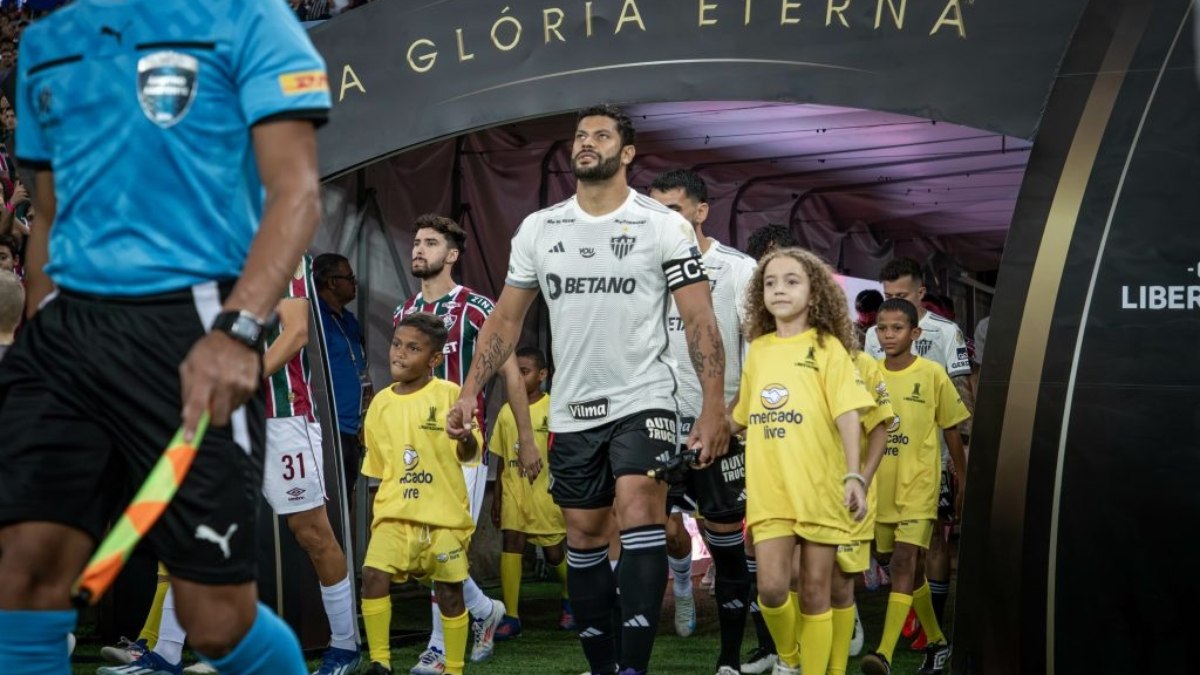 Atlético-MG enfrenta o Fluminense por vaga na semifinal da Libertadores