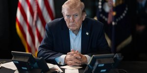 Trump diz que acordo de paz com Irã acabou