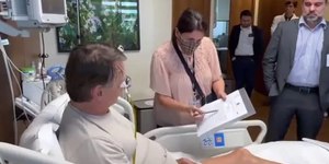 Intimação a Bolsonaro no hospital não foi ilegal, avalia advogado