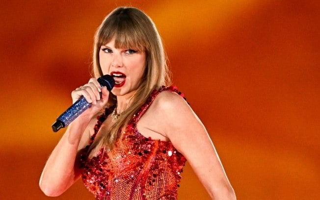 (Maio) A cantora americana Taylor Swift, em show da The Eras Tour na capital francesa