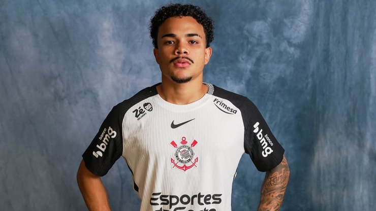 Atacante%20de%2021%20anos%20%C3%A9%20novo%20refor%C3%A7o%20do%20Corinthians%3B%20conhe%C3%A7a Atacante%20de%2021%20anos%20%C3%A9%20novo%20refor%C3%A7o%20do%20Corinthians%3B%20conhe%C3%A7a