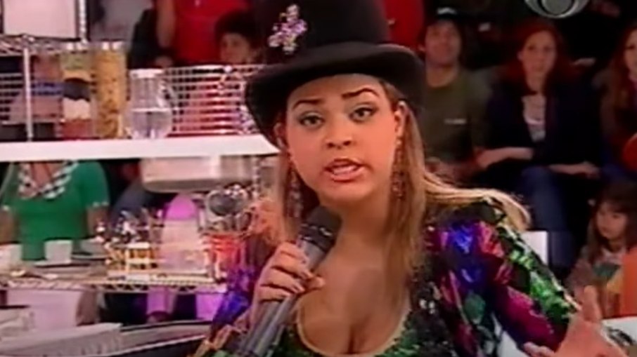 Preta Gil apresentou programa na Band
