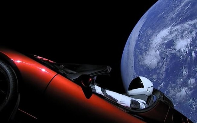 Carro da Tesla tem 22% de chance de atingir a Terra