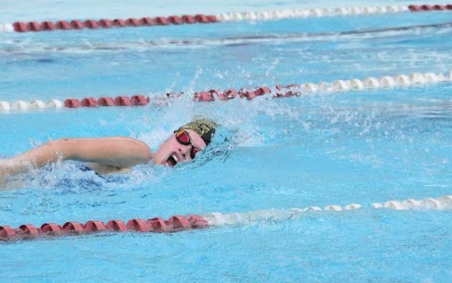 Atleta deficiente auditiva representa o Brasil em Londres
