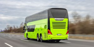 Busca por passagem no feriado de Nossa Senhora dispara 54%