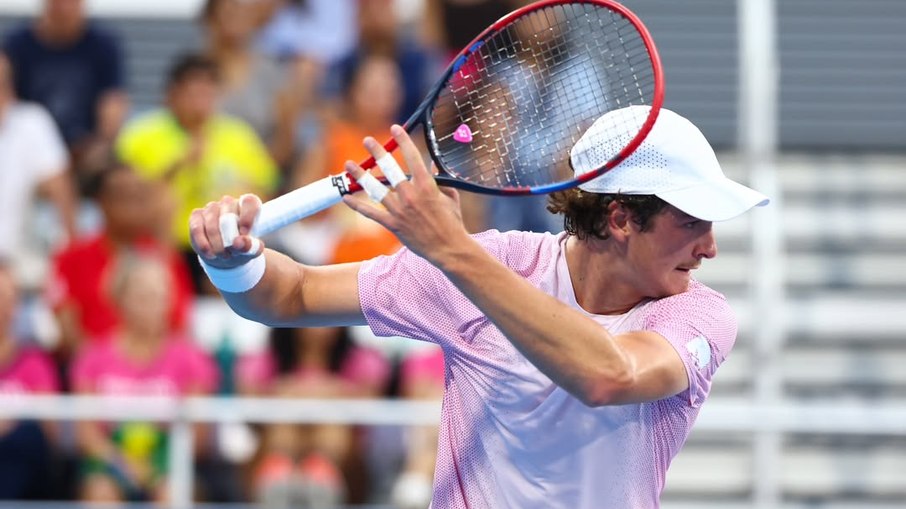 João Fonseca volta à quadra no último Grand Slam da temporada