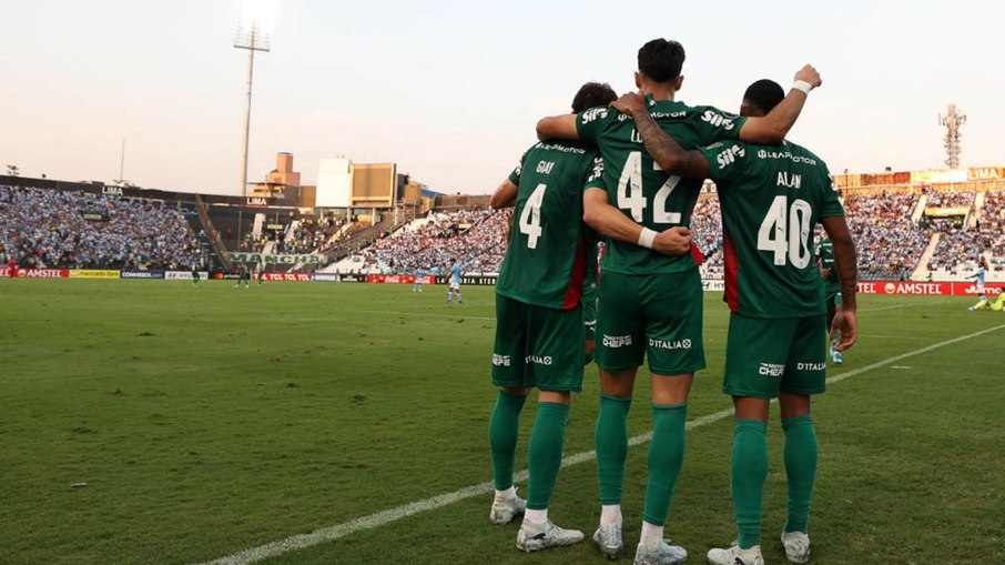 Palmeiras vence Sporting Cristal e assume liderança do grupo
