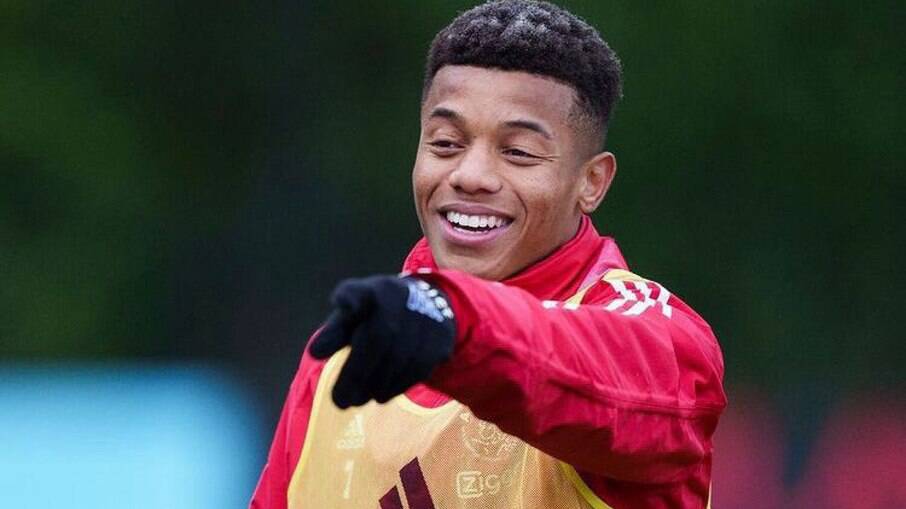 David Neres pretende deixar o futebol ucraniano David Neres pretende deixar o futebol ucraniano