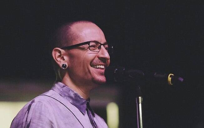 Chester Bennington, vocalista da banda Linkin Park suicidou-se após cometer suicídio