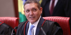 TSE impõe cerco à IA e proíbe conteúdo antes das eleições