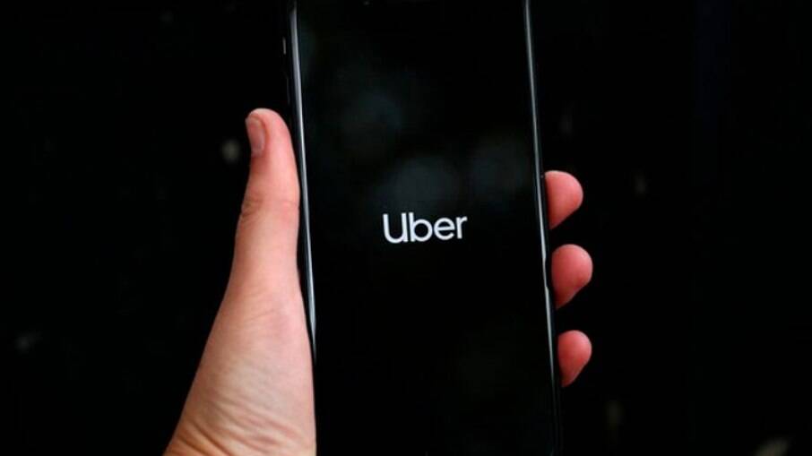 Motoristas da Uber receberão planos de aposentadoria