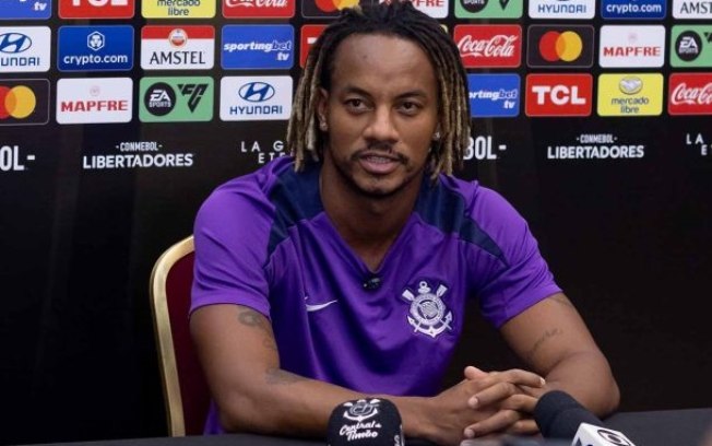 Carrillo é um dos destaques do Corinthians na temporada