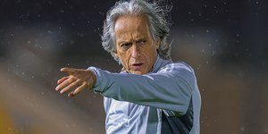 Jorge Jesus assume seleção para disputa da Copa do Mundo de 2030