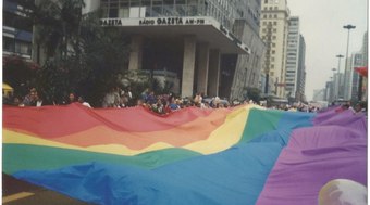 Veja as fotos da primeira Parada LGBTQIAPN+ de São Paulo