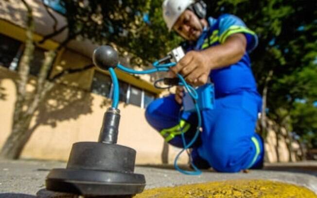 Serviço de caça-vazamento ajuda na prevenção ao desperdício de água
