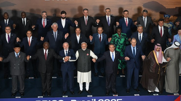 Nova foto oficial da cúpula do BRICS no RJ: saiba quem é quem