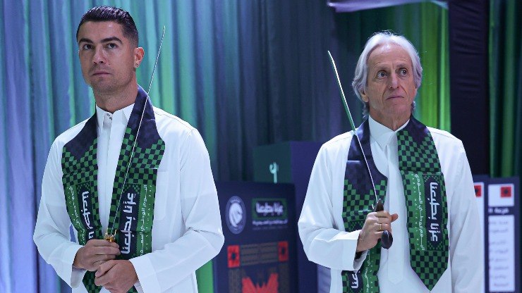 CR7, Jorge Jesus e Benzema: clássico bilionário no Saudita
