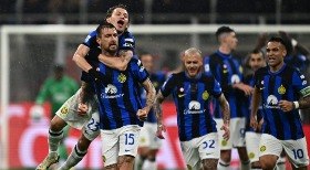 Inter de Milão bate o Milan e conquista o Campeonato Italiano