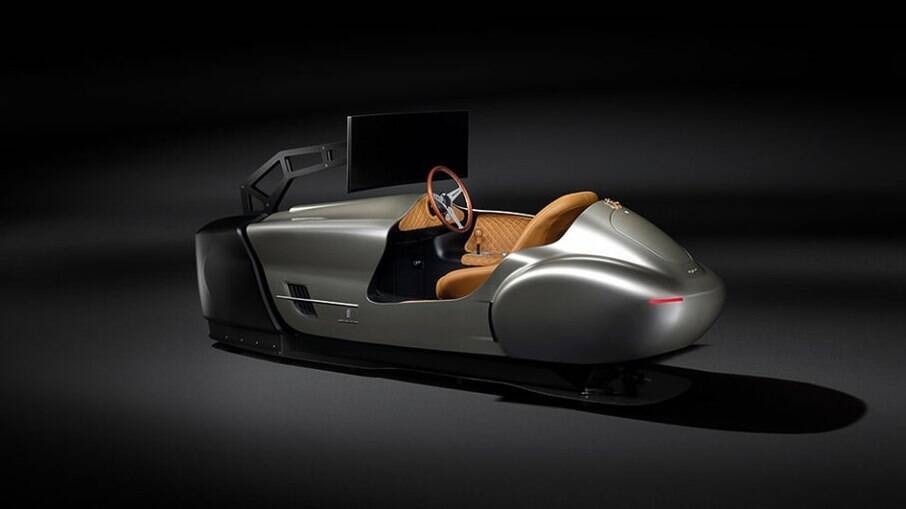 Simulador Pininfarina Leggenda eClassic reproduz com fidelidade à condução dos carros de corrida do estúdio italiano