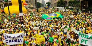 Há dez anos, votação no Senado marcava fim da era Dilma