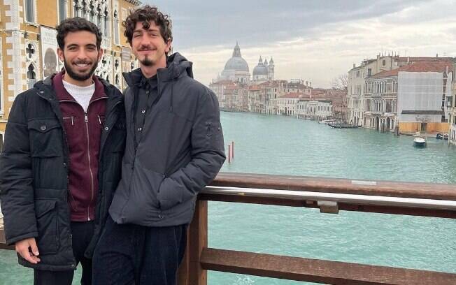 Johnny Massaro e João Pedro Accioly em Veneza