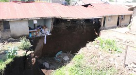 Quênia: chuva e tremor causam rachaduras gigantes 