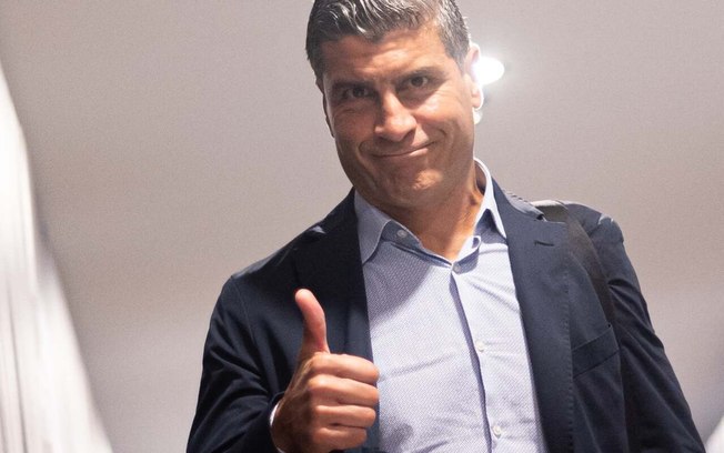 Com Pedro Emanuel no comando, Vasco goleou o Olimpia