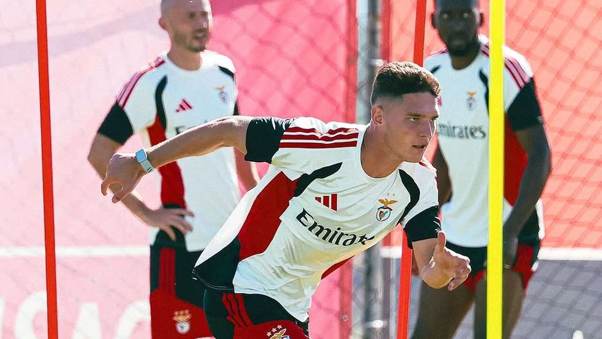 Milan x Benfica: onde assistir, escalações e arbitragem