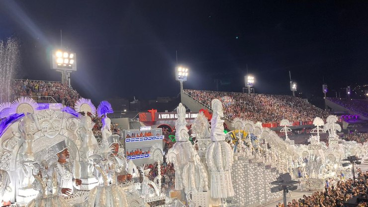 Confira os detalhes do desfile da Paraíso do Tuiuti