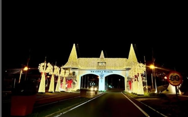 Natal Luz de Gramado cancela programação deste domingo (22) após queda de avião com 10 mortos