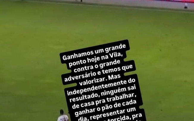 Reinaldo foi atingido por uma cusparada de um torcedor do Santos durante a partida na Vila Belmiro