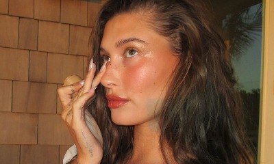 Hailey Bieber vende marca de cosméticos por R$ 5,6 bilhões