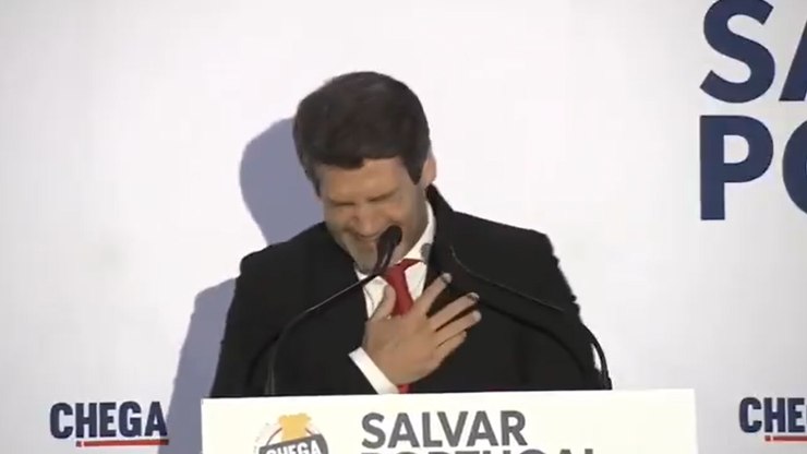 L%C3%ADder%20da%20extrema-direita%20de%20Portugal%20passa%20mal%20em%20com%C3%ADcio