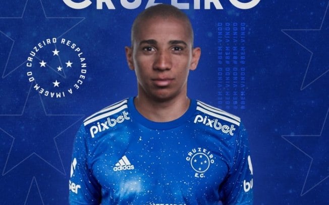 Cruzeiro anuncia contratação do volante Pablo Siles, com passagem pelo Athletico-PR