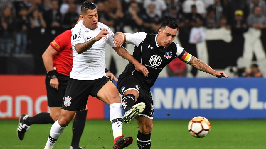Fantasma das oitavas: Corinthians evita passado antes de decisão Fantasma das oitavas: Corinthians evita passado antes de decisão