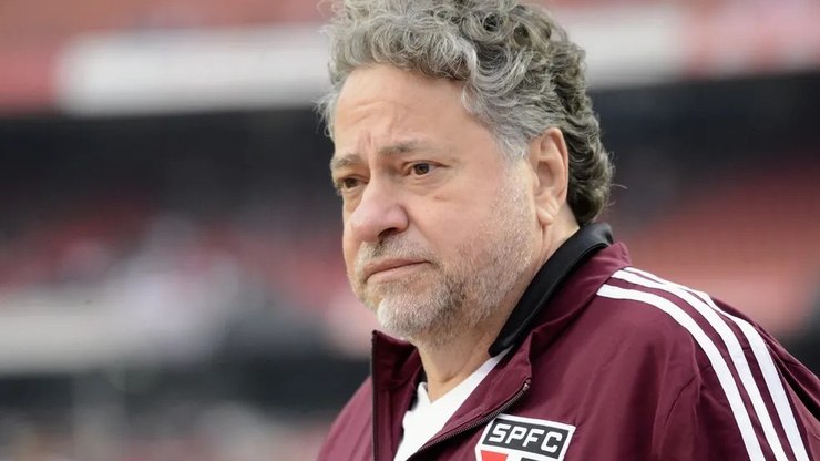 São Paulo 'ameaça' Federação Paulista e pede exclusão de árbitro