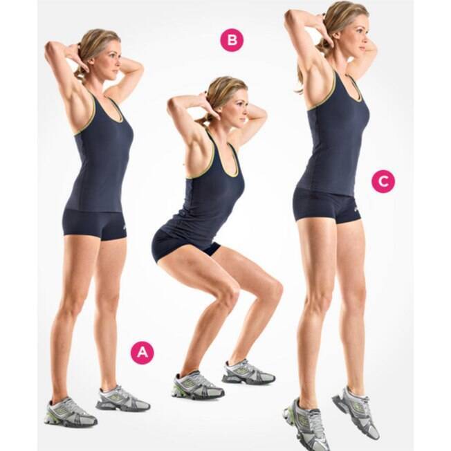 Completar o agachamento com salto e girar o corpo ao agachamento com salto