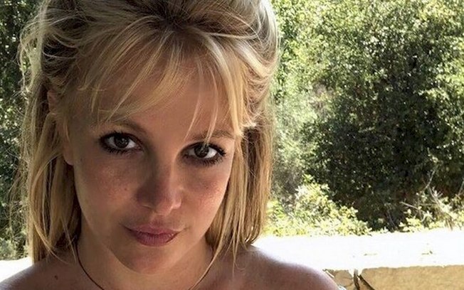 Ex-marido de Britney Spears continuará na prisão