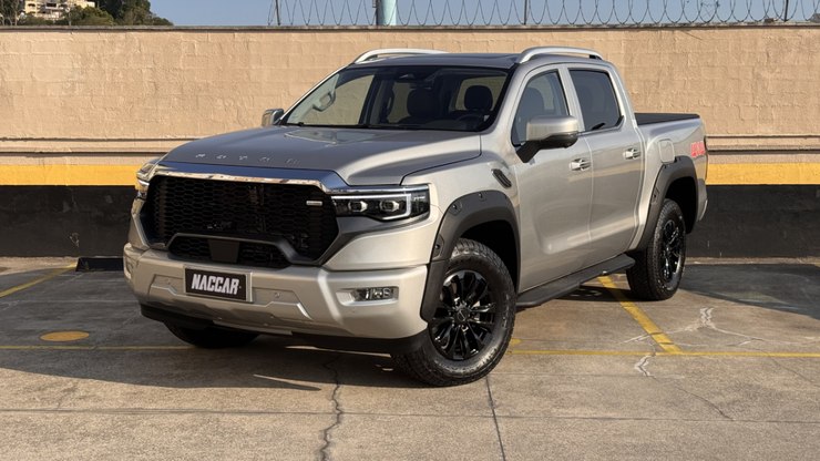 Foton Tunland V9 entrega porte de full size a preço de média