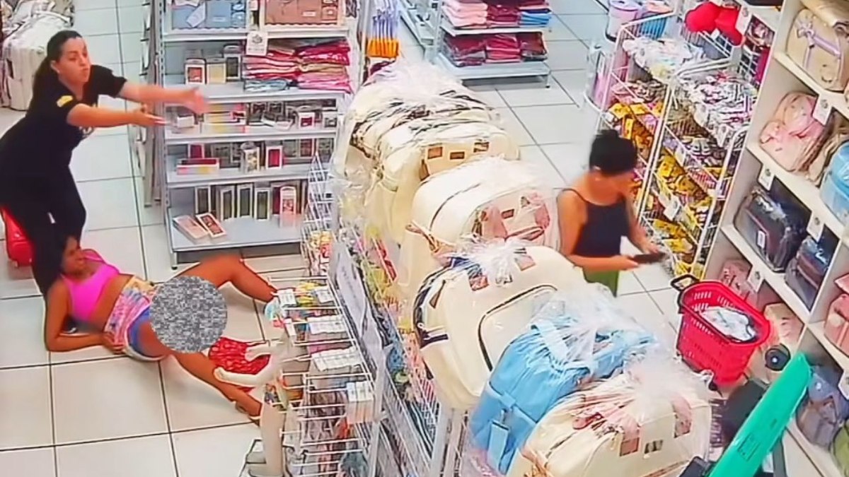 Pábada recebeu ajuda das funcionárias do estabelecimento Pábada recebeu ajuda das funcionárias do estabelecimento