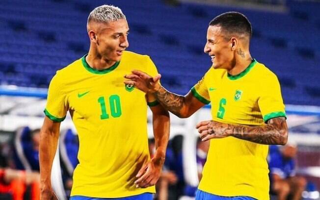 Richarlison e Guilherme Arana