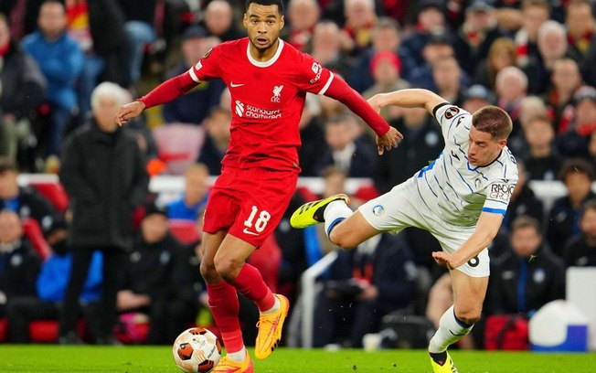 Atalanta não tomou conhecimento do Liverpool em Anfield e venceu por 3 a 0