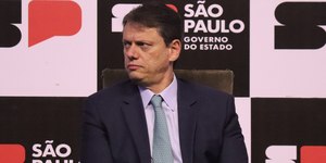 Governo de SP pede redução imediata do consumo de água