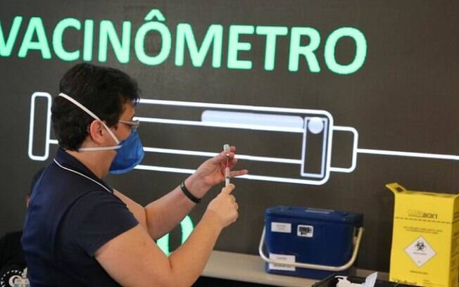 Vacinômetro: aplicativo mostra número de vacinados em SP
