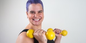 Personal desafia padrões e inspira inclusão no mundo fitness