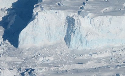Descoberta de vírus enormes em gelo pode afetar derretimento no Ártico