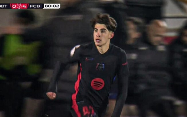 Toni Fernández é o segundo mais jovem a jogar oficialmente pelo Barcelona