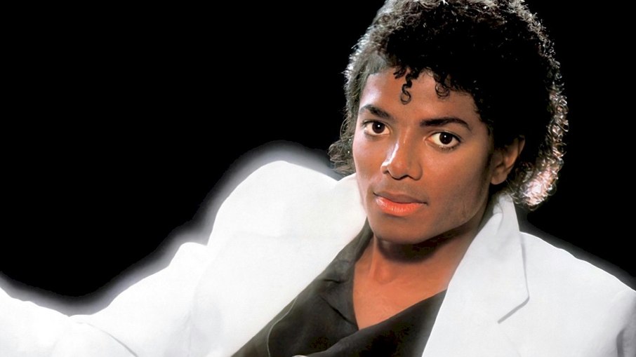Michael Jackson: jaqueta do cantor inspirada em 'Thriller' será leiloada