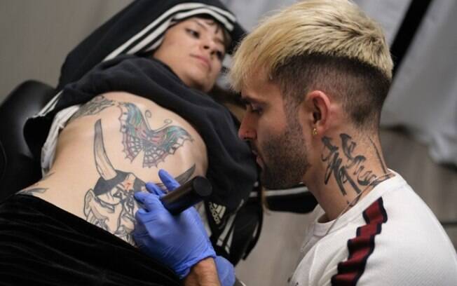 Entre os países com mais tatuados, Brasil é referência no estilo neo-asian